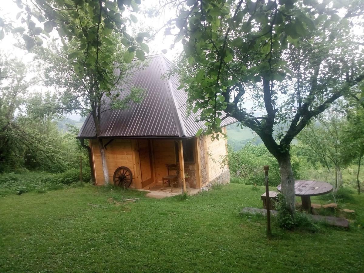 Bungalows Old Town Visoko Eksteriør billede
